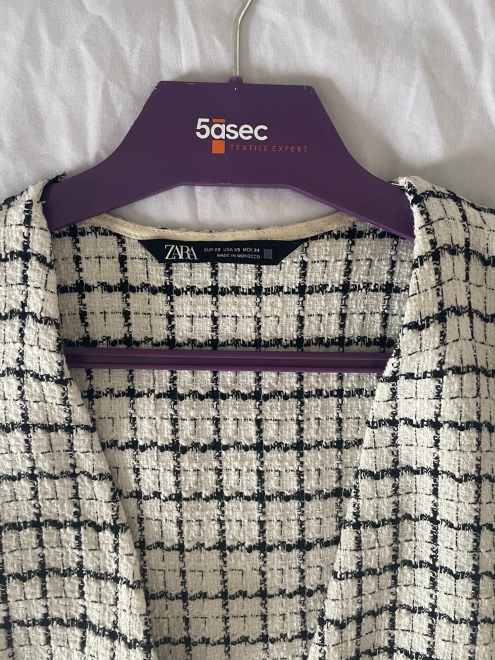 Zara Black & Cream Checked Tweed Double-Breasted Blazer - Picture 2 of 5